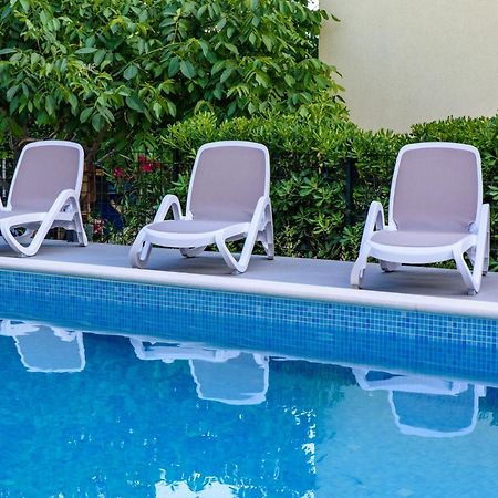 Seka Apartments With A Pool Kaštela Eksteriør billede