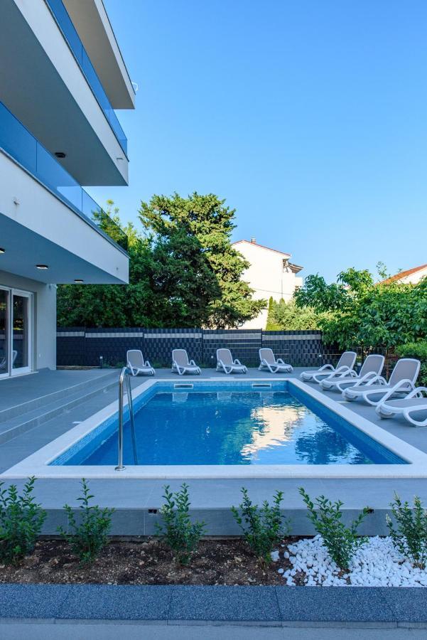 Seka Apartments With A Pool Kaštela Eksteriør billede